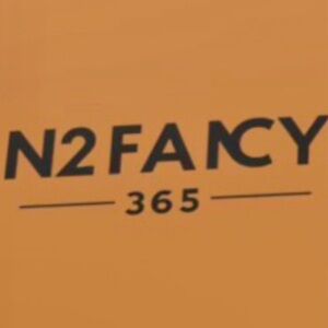 Meet your Posher, Gayle